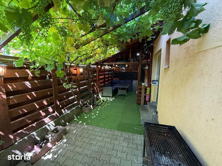 Casă cu 4 camere cu Teren 100 Mp în Florești