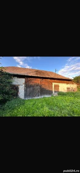 Casă cu 2 camere în Petrești