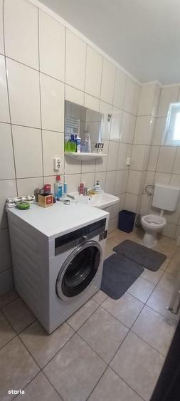 Casă cu 3 camere în Central