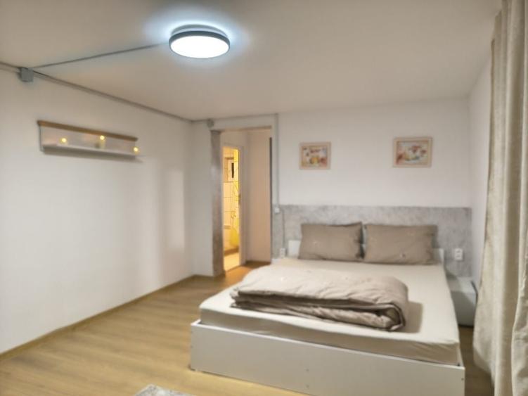 Apartament semidecomandat în Central