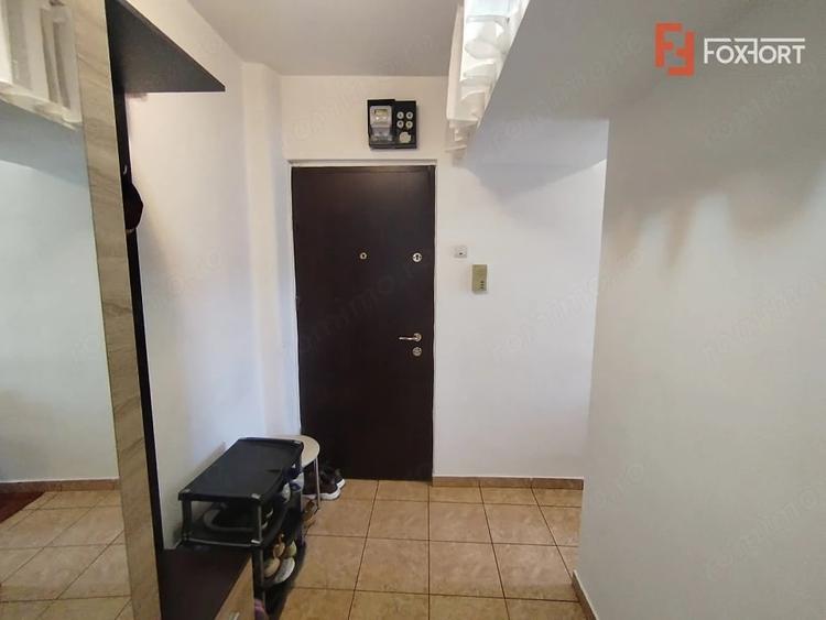 Apartament cu 2 camere semidecomandat în Șagului