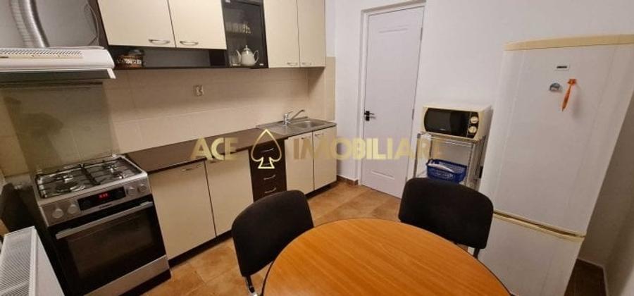 Apartament cu 3 camere semidecomandat, mobilat în Gara de Nord