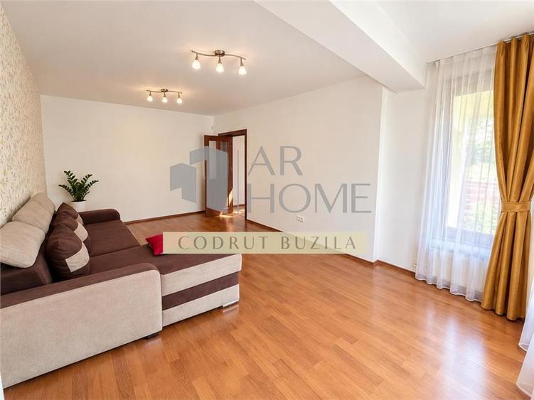 Casă individuală cu 4 camere cu Teren 300 Mp în Ultracentral