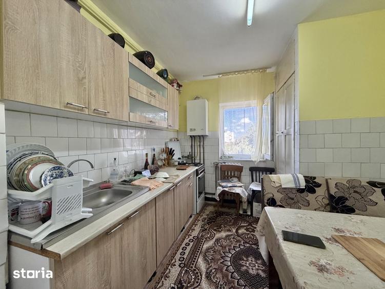 Apartament cu 2 camere semidecomandat în Șagului