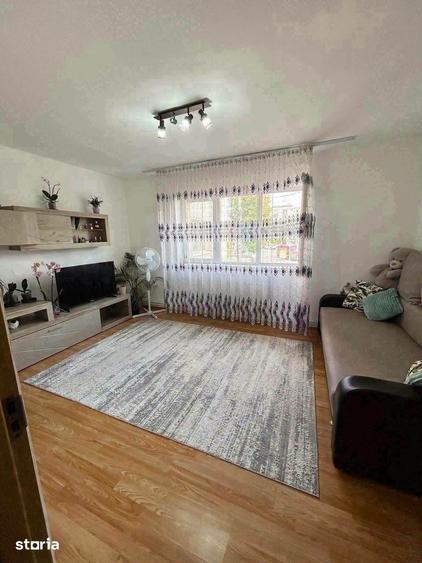 Apartament 2 camere hotel Roman 67000 euro negociabil - 4