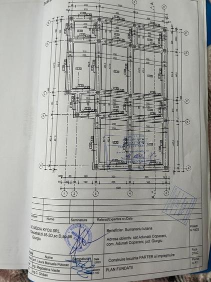 Casă cu 3 camere în Mogoșești
