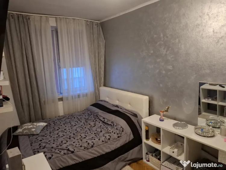 Apartament cu 3 camere semidecomandat în Ultracentral