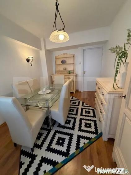 Apartament cu 4 camere decomandat în Ultracentral