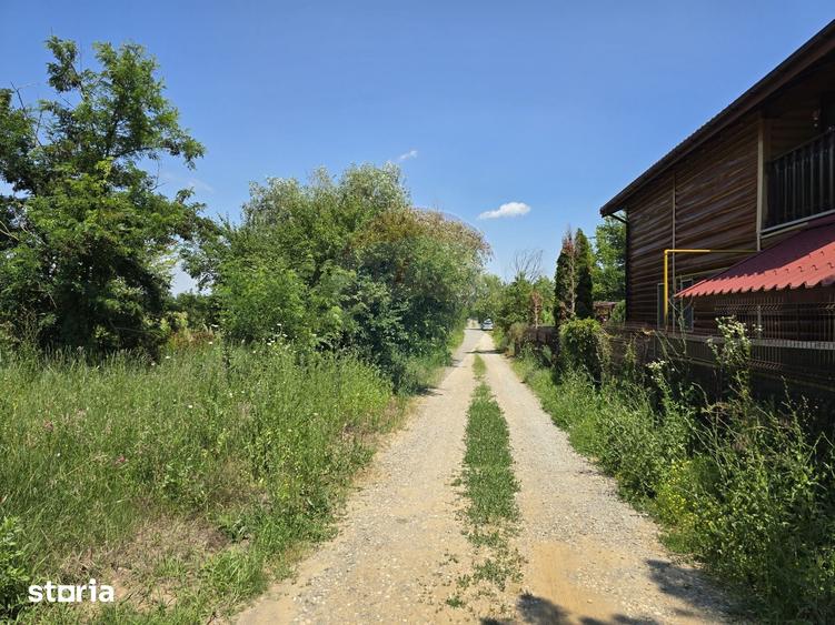 Teren de 526 mp, în Ciolpani