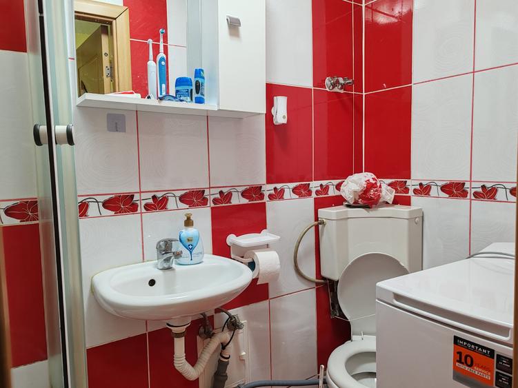 Garsonieră semidecomandată în Central