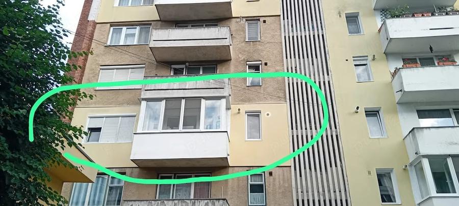 Apartament cu 2 camere semidecomandat în Central