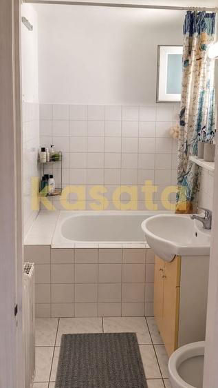 Apartament cu 2 camere semidecomandat în 1 Decembrie 1918