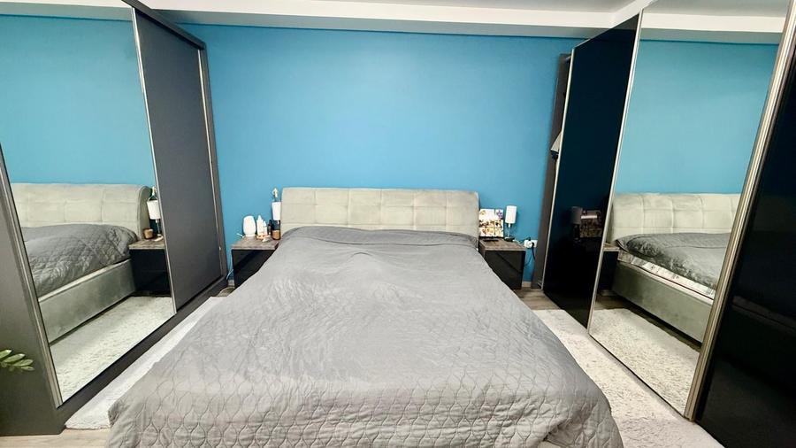 Casă cu 5 camere decomandat cu Teren 600 Mp în Dorobanți