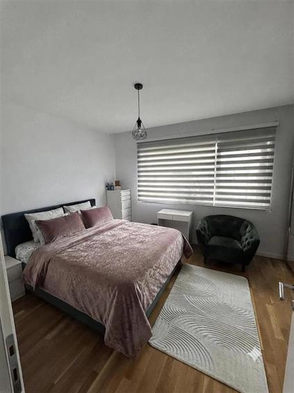 Casă cu 4 camere cu Teren 120 Mp în Pipera