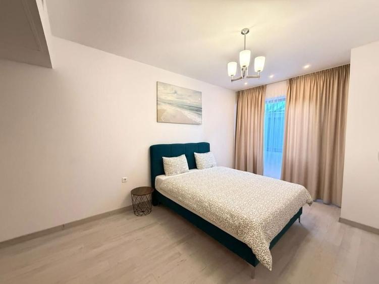 Apartament cu 3 camere în Runcu