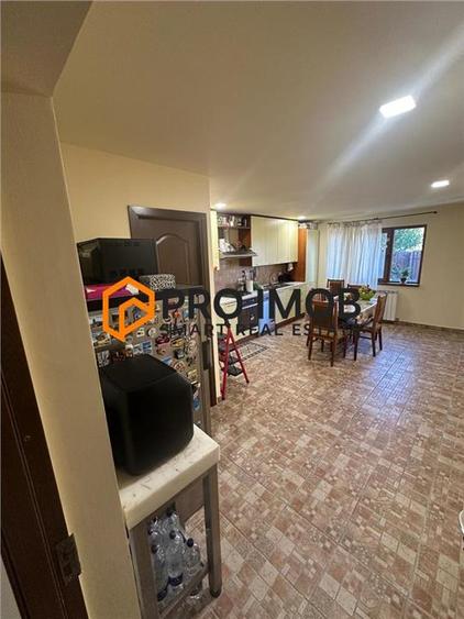 Casă individuală cu 5 camere cu Teren 960 Mp în Câmpineanca