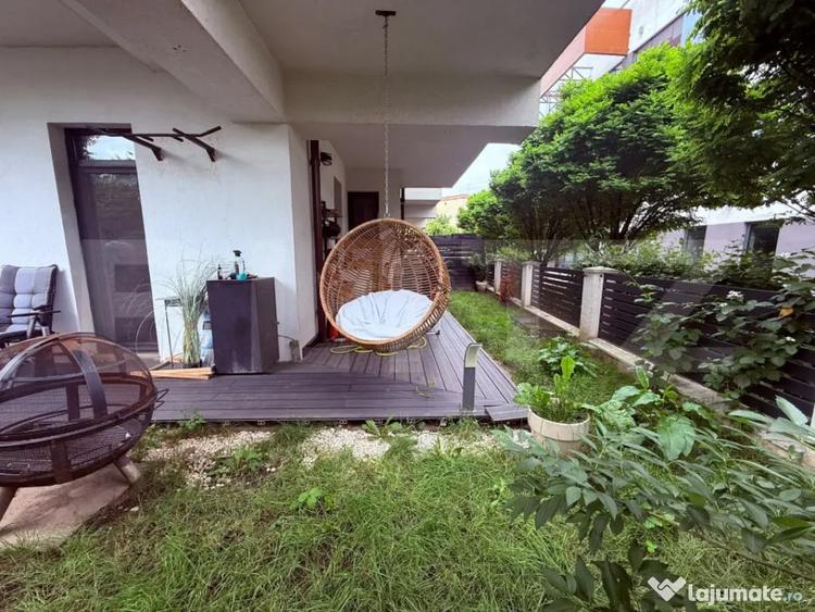 Apartament de lux cu gradina proprie 80 mp 3 camere, z - 1