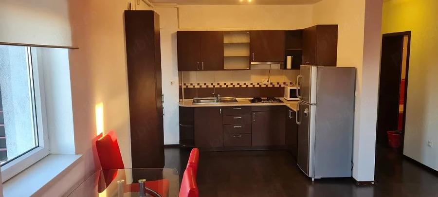 Apartament cu 2 camere decomandat în Dumbrăvița