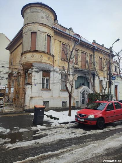 Spațiu comercial, de 180 mp, în Central