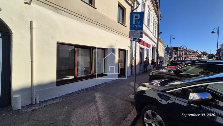 Spațiu comercial, de 46 mp, în Central
