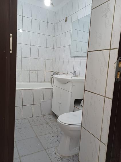 Spațiu comercial, de 17 mp, în Militari