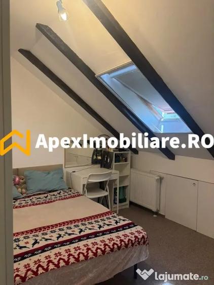 Apartament cu 3 camere semidecomandat în Ozana