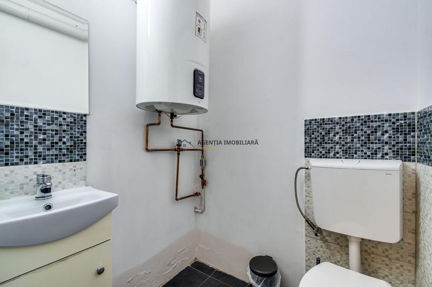 Apartament cu 6 camere decomandat în Ultracentral