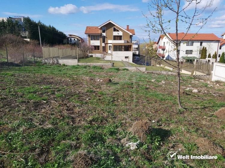 Teren Construcții intravilan de 843 mp, în Europa