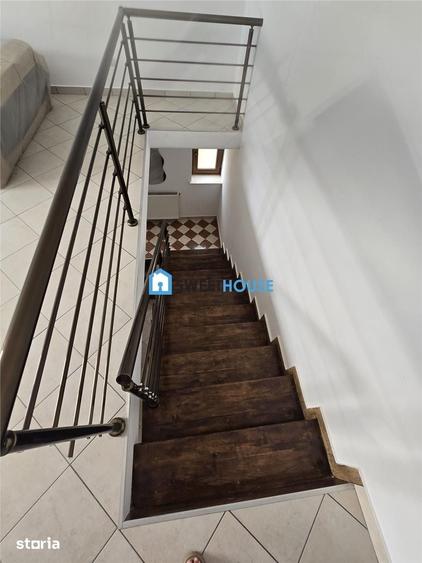 Casă cu 6 camere cu Teren 1843 Mp în Voila