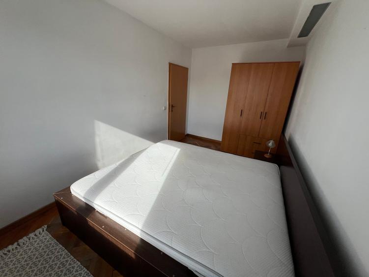 Apartament cu 3 camere în Mihai Viteazul