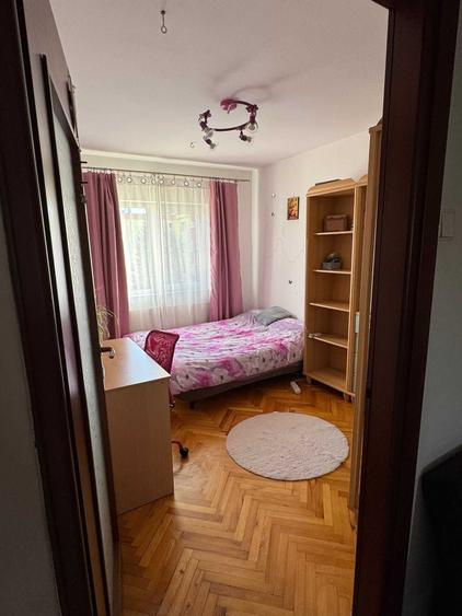 Apartament cu 4 camere decomandat în Mărăști