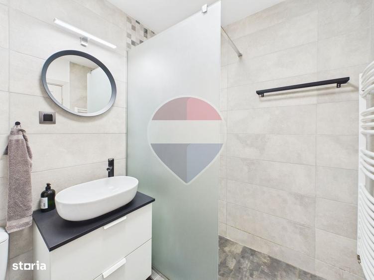 Apartament cu 2 camere decomandat în Hărmanului