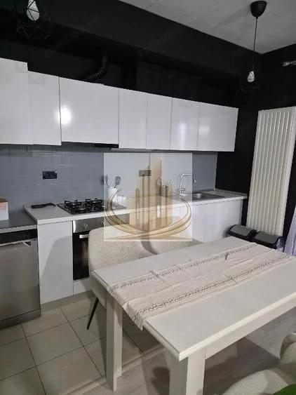 Apartament cu 2 camere semidecomandat în Torontalului
