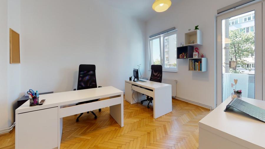 Apartament cu 3 camere în Clucerului