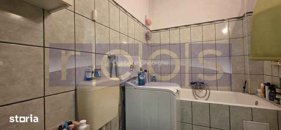 VANZARE 3 CAMERE SEMIDECOMANDAT UNIVERSITATE KM 0