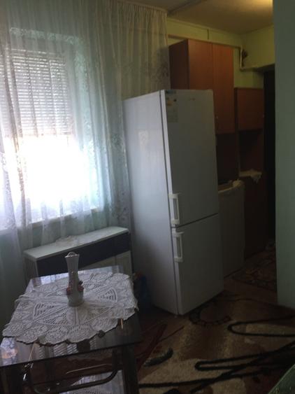 Garsonieră decomandată în Preajba Mare