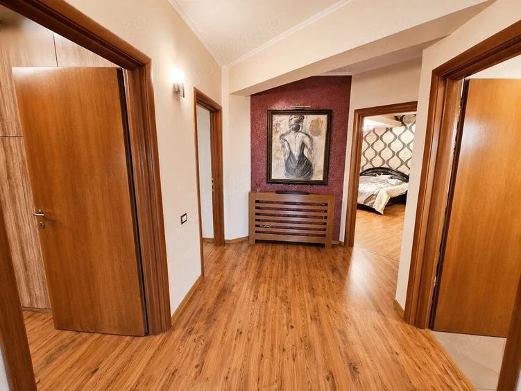 Casă cu 1 camere cu Teren 482 Mp în Sisești