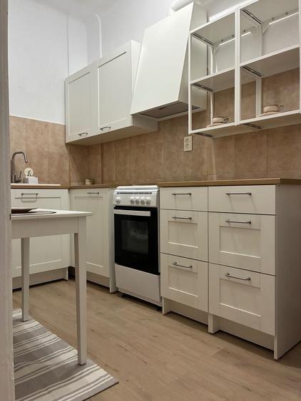 Apartament cu 2 camere decomandat în Ultracentral