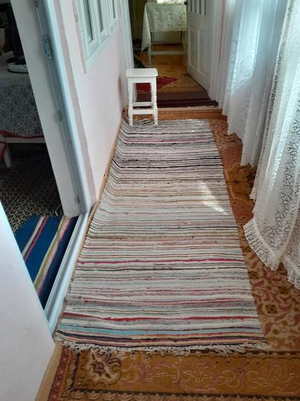 Casă cu 5 camere cu Teren 2500 Mp în Vutcani