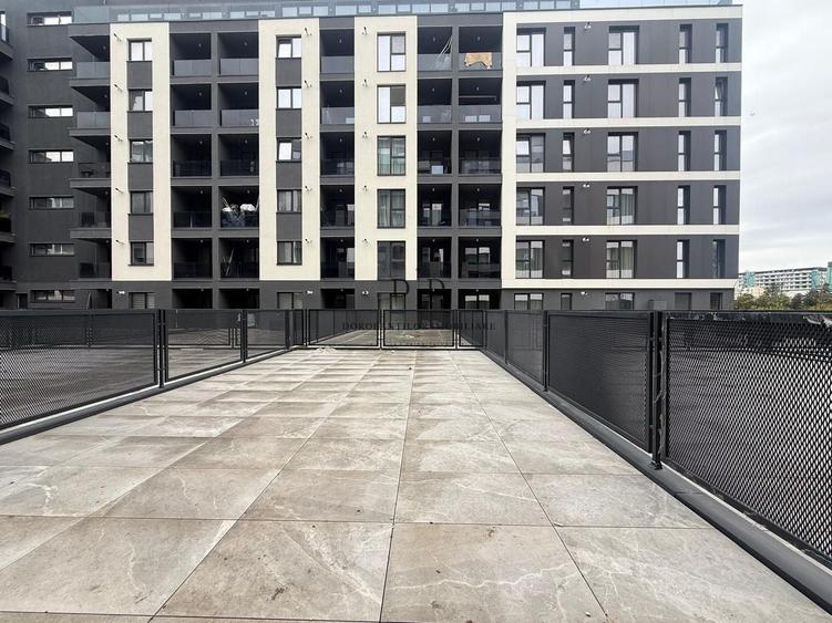 Garsonieră semidecomandată, mobilată în Sopor
