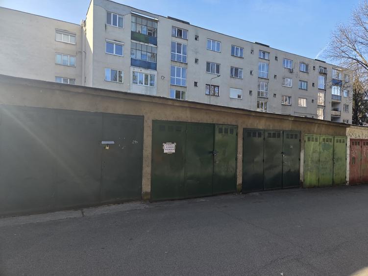 Proprietate specială, de 13.439999580383 mp, în Plopilor