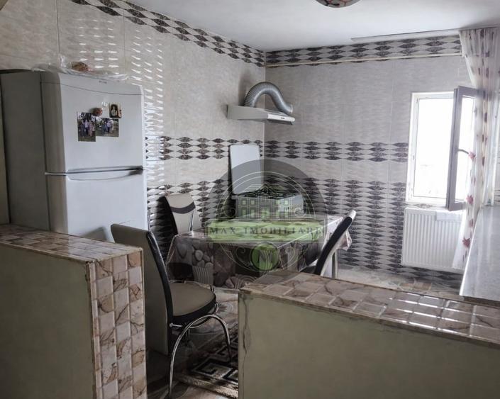 Apartament cu 2 camere semidecomandat în Enachiță Văcărescu