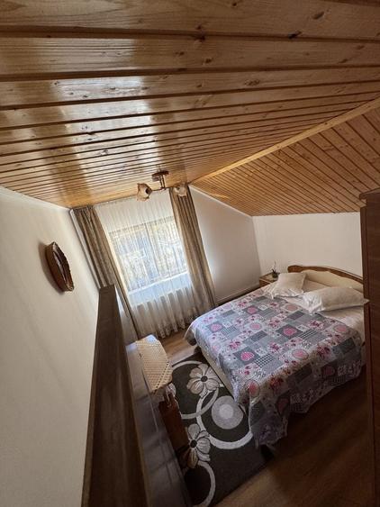 Casă cu 4 camere cu Teren 500 Mp în Rucăr
