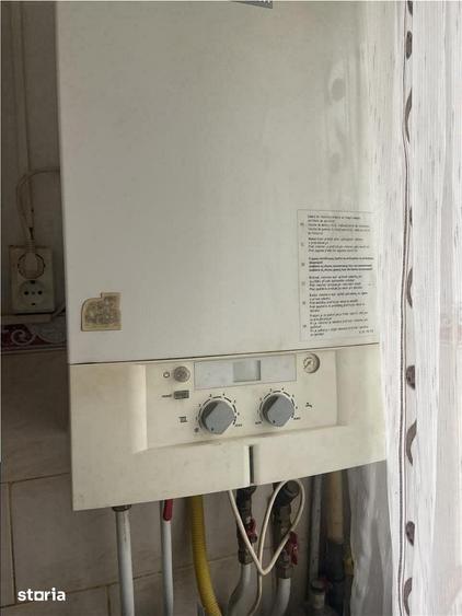 Apartament cu 3 camere nedecomandat în Gară