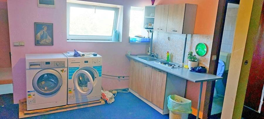 Casă cu Teren 200 Mp în Central