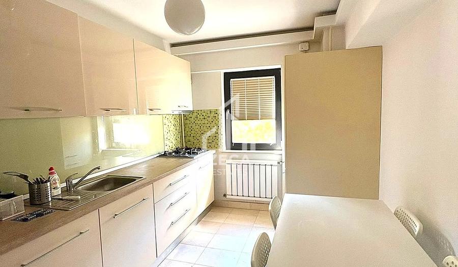 Apartament cu 2 camere decomandat în Timpuri Noi