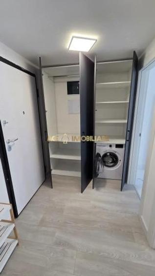 Garsonieră decomandată, mobilată în Jiului