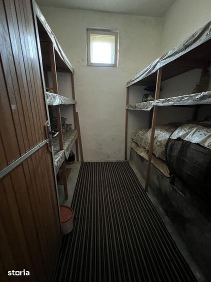Casă cu 4 camere cu Teren 350 Mp în Corbi