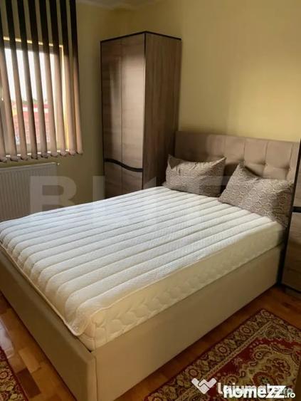Apartament cu 2 camere semidecomandat în Dâmbovița