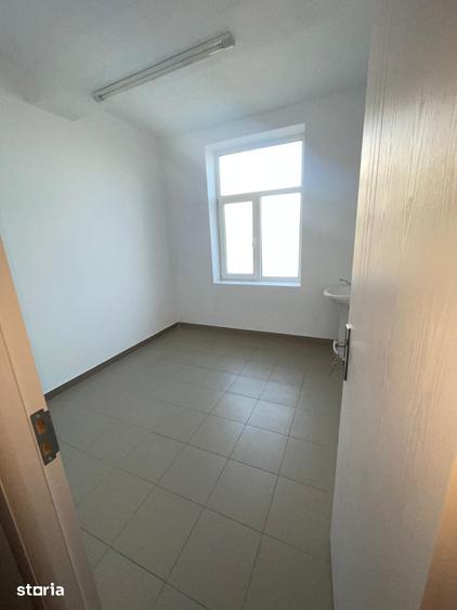 Spațiu comercial, de 60 mp, în Țuglui